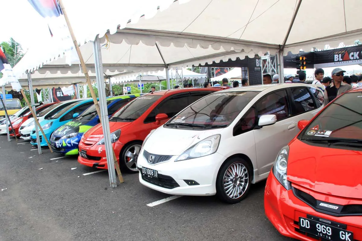 Dyno Attraction Roadshow 2013 tantang modifikator Makassar 