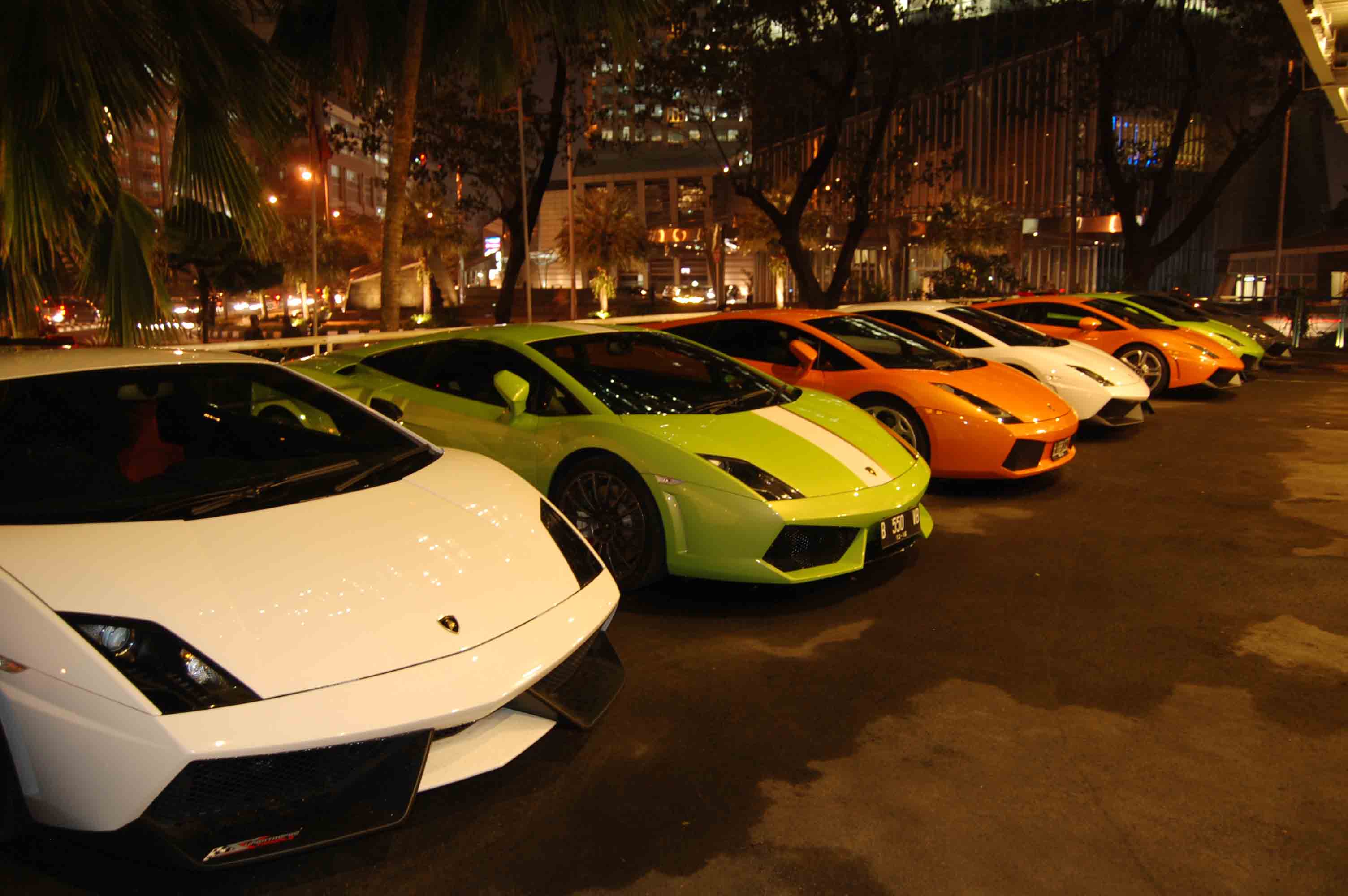 Setidaknya Di Indonesia Ada 100 Mobil Lamborghini Merdekacom