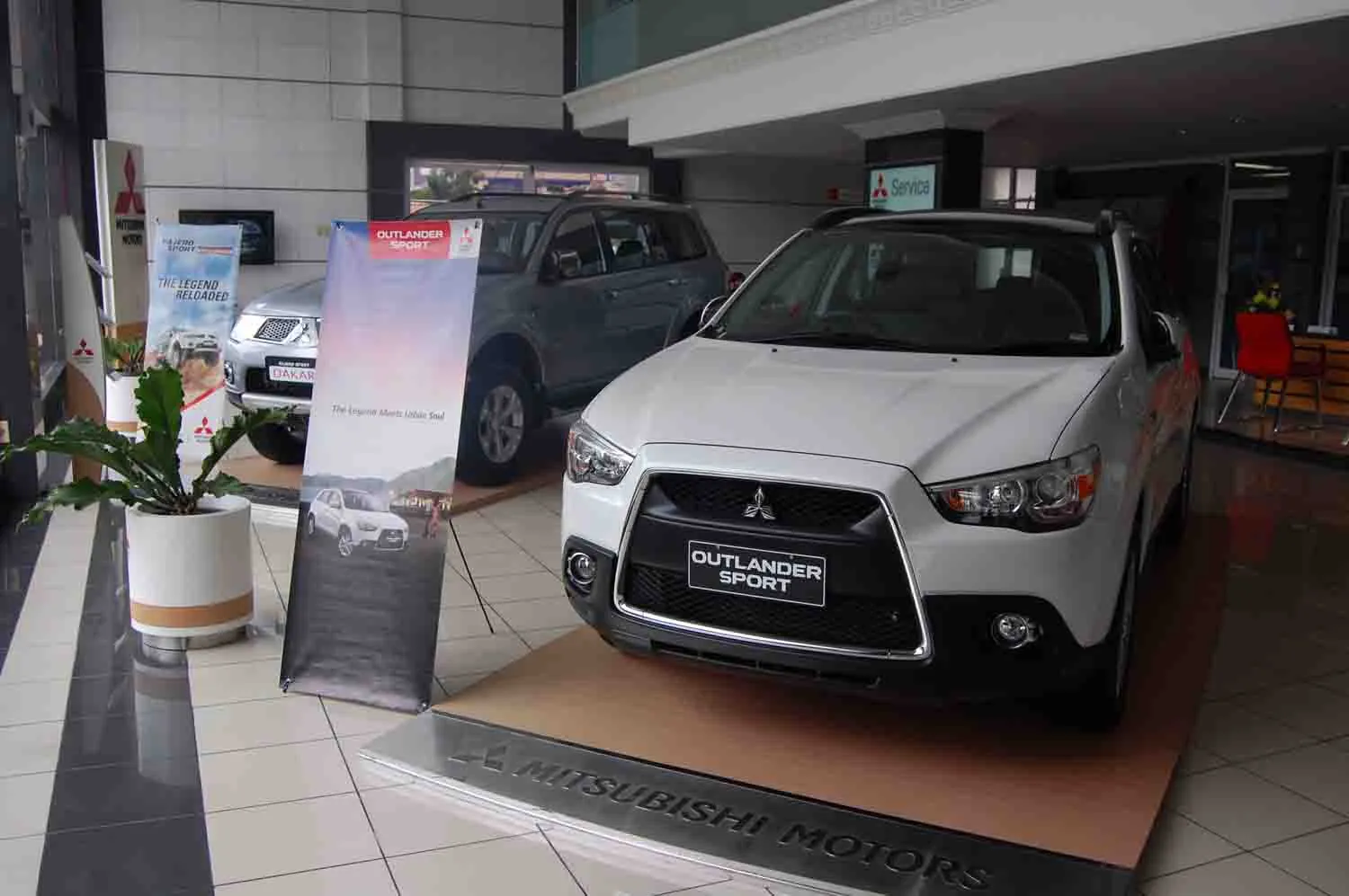 Mitsubishi Outlander