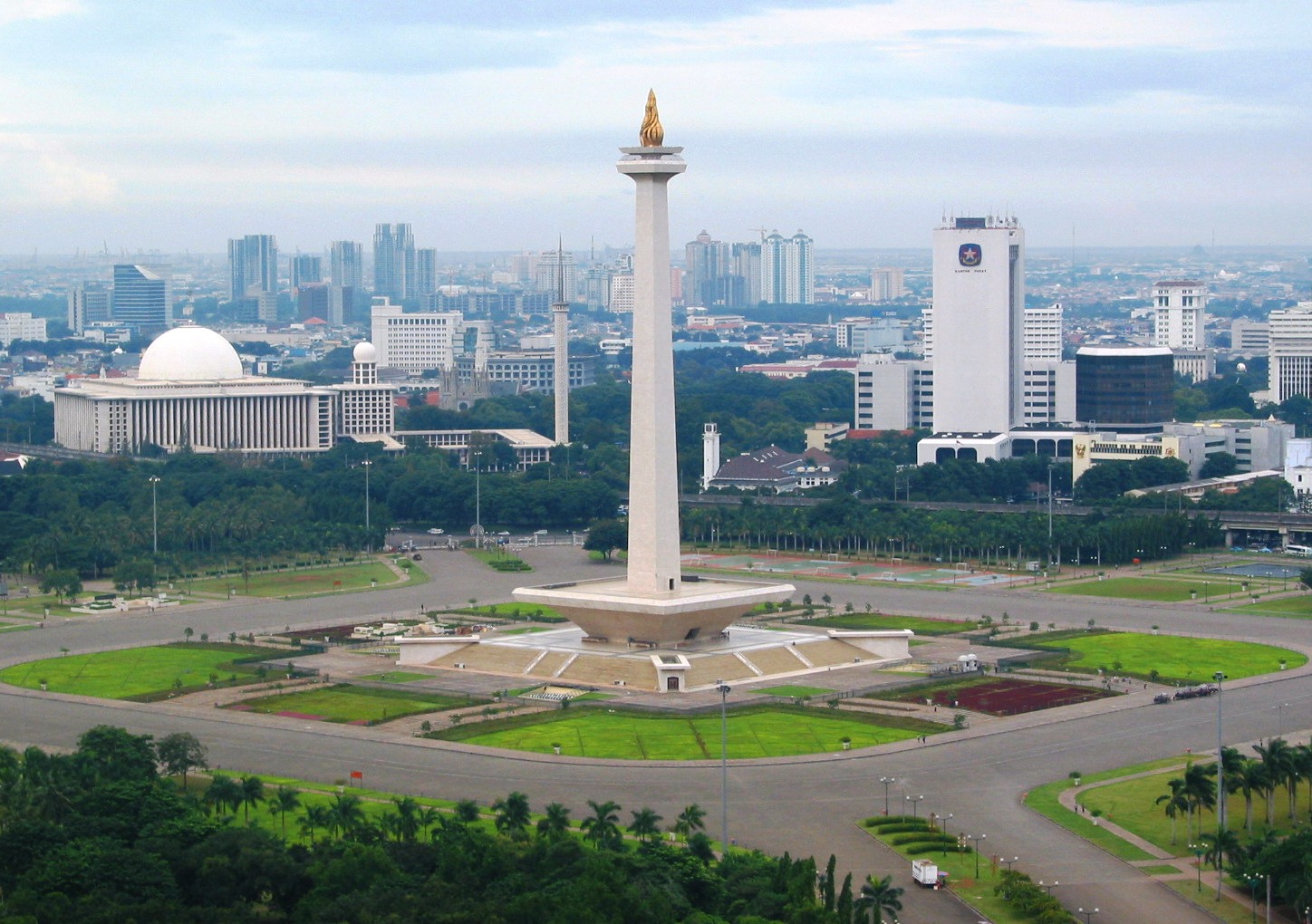 Monas