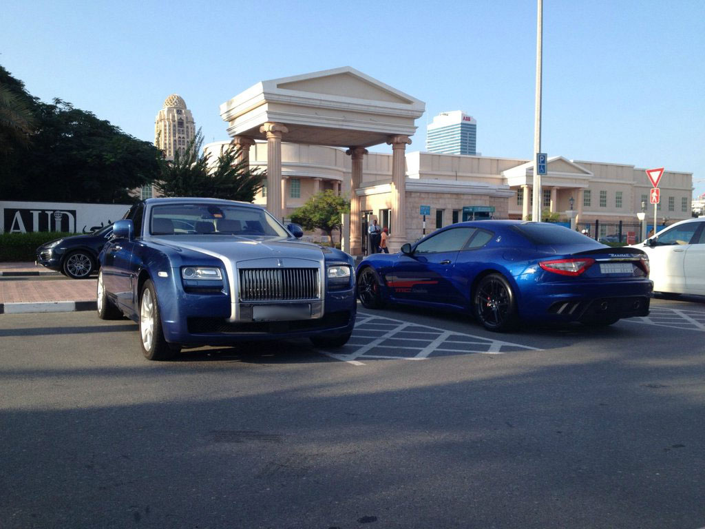 Ada Rolls-Royce dan Maserati 