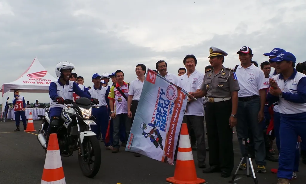 Astra Honda Safety Riding Instructors' Competition (AH-SRIC)