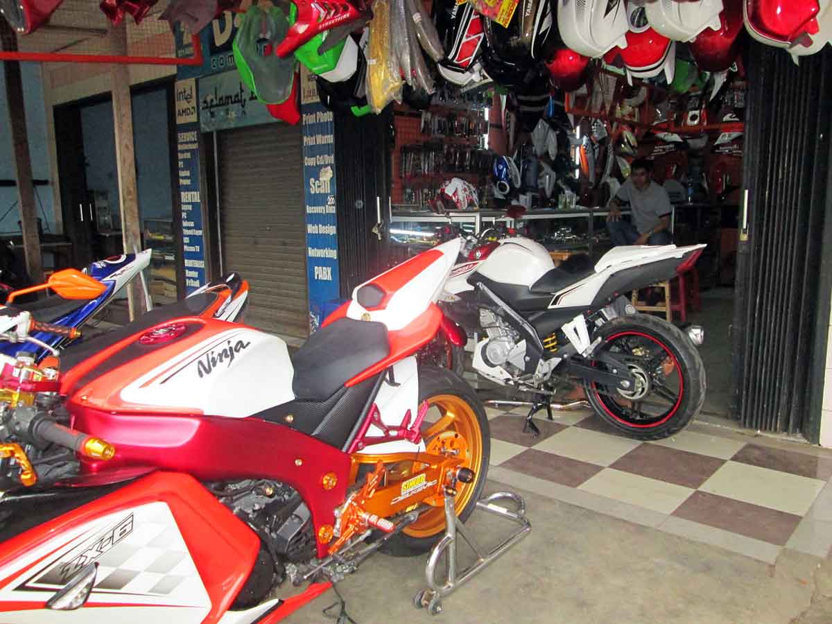 300 Set Body Custom Yamaha V Ixion Dikirim Ke Malaysia Merdekacom