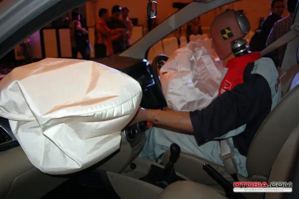 Safety pada New Daihatsu Xenia