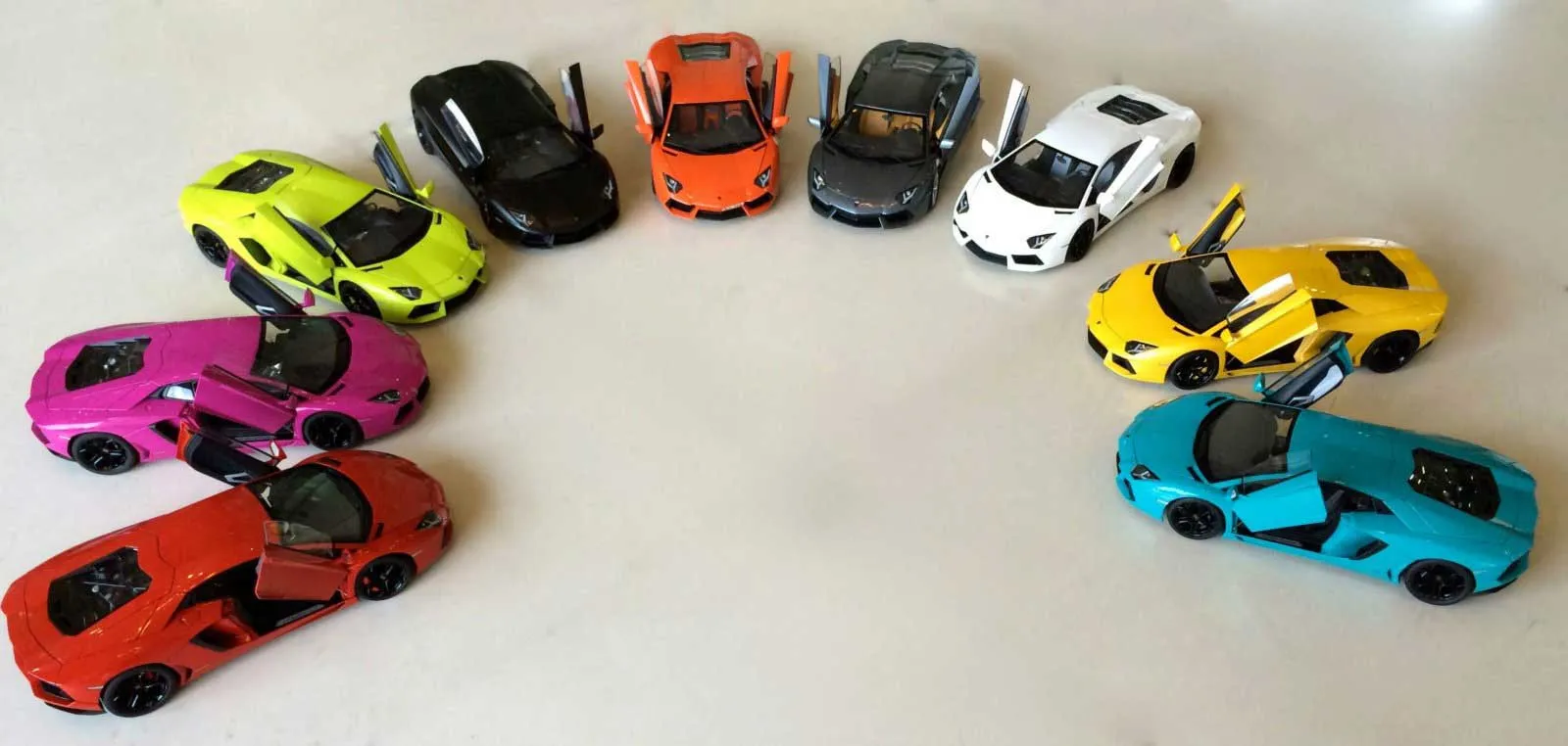 Miniatur Lambo oleh AUTOart