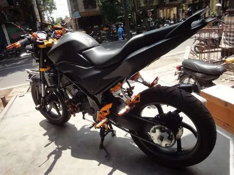 5 Karya Modifikasi Honda CB150R Inspiratif  Otosia.com