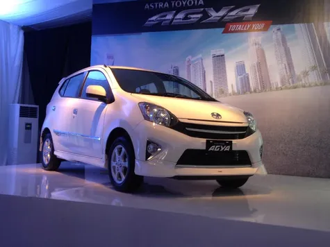 LCGC 'Toyota Wigo' Diekspor dengan Basis Agya  Otosia.com