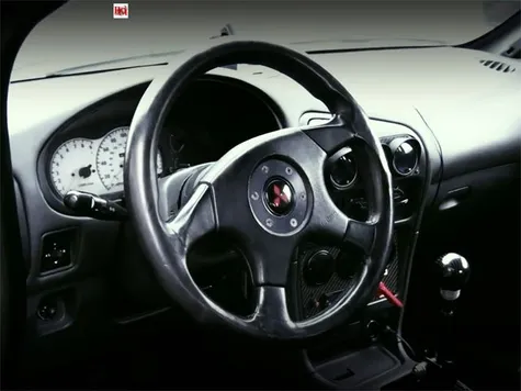 Mitsubishi Colt Sanggup Saingi Kecepatan Supercar 