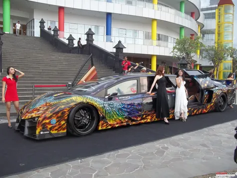 Mata Elang Pesona Lain Mobil Max R Otosia Com