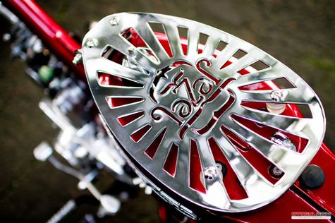 'El Hierro Rojo', by Jezel Motorcycles  Otosia.com