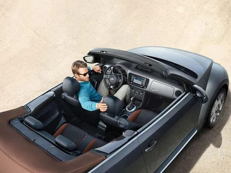 VW Beetle Beralih Rupa Jadi Convertible Otosia.com
