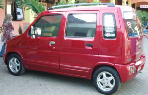 10 Mobil  Primadona Tahun  2000  an Otosia com