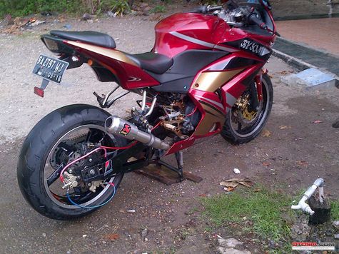 Byson, Si Naked Jadi Sporty  Otosia.com