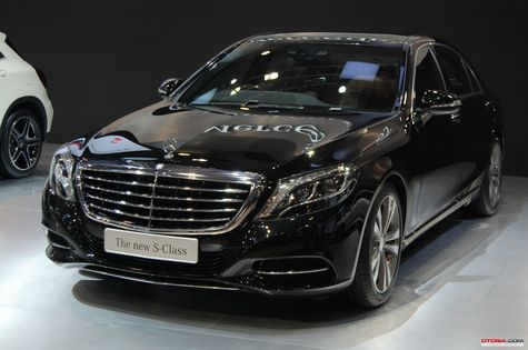 Mercedes Benz S 400 L Exclusive Buatan Bogor Hadir di IIMS 