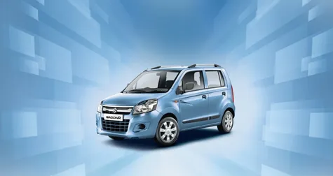 Tambahan kelengkapan eksterior yang melengkapi karakter fisiknya, kini dipercantik dengan new chrome grille, exterior body graphics, mud flaps dan new wheel ...