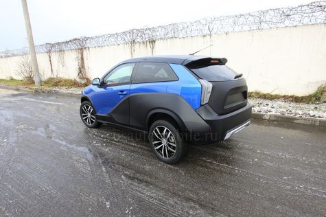 Yo Crossback EV Mobil Listrik  Paling Canggih Milik 