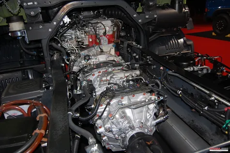 Generasi Terbaru Hino Ranger 500 Tampil Perdana di 