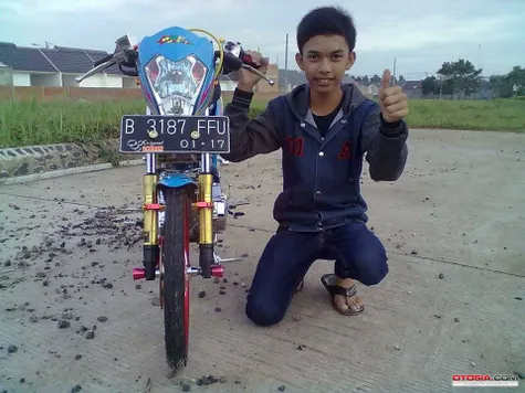 Dari Hobi Hasilkan Satria FU Street Racing  Otosia.com
