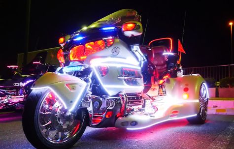  Modifikasi  Motor  ala Odong  odong  Lampu Otosia com