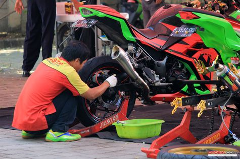 Corsa Berbagai Pengalaman Ban Platinum Bersama Komunitas Motor | Otosia.com