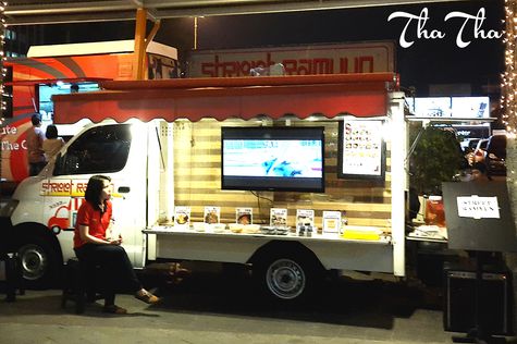 8 Food Truck yang Sedang 'Hits' di Indonesia | Otosia.com