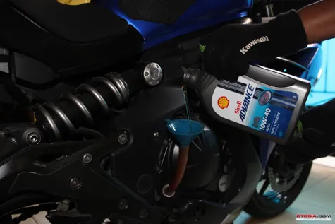 Ketika Panas Tiba Tiba Lenyap Dari Mesin Bongsor Ninja 650 Otosia Com
