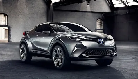 crossover toyota c hr buka tudung maret nanti 150ded