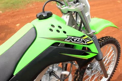 Torsi Lebih Galak, Kawasaki Perkenalkan KLX 150 Non-Street 