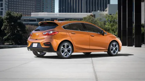 Chevrolet Cruze Hatchback >> Harga Cruze Hatchback 2017 Terungkap Siap Dampingi Aveo Chevrolet Cruze Hatchback >> Harga Cruze Hatchback 2017 Terungkap Siap Dampingi Aveo