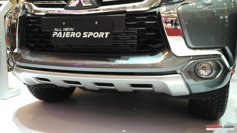 Pajero Sport Limited Edition Beda Harga Rp 16 Juta 