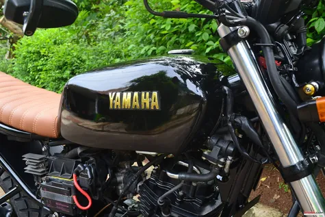 Custom Byson 2012 Berbekal Foto  Otosia.com