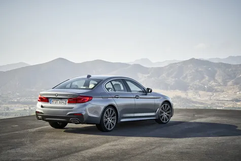 Inilah Dia BMW 5-Series Generasi 