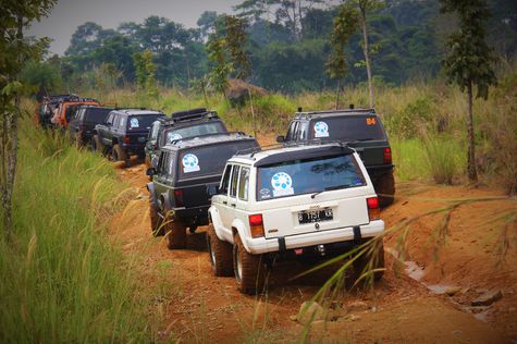 Fun Offroad Menandai 7 Tahun Lahirnya Komunitas Jeep 