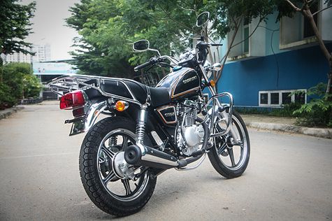 Suzuki Luncurkan Motor  Bergaya Retro Bermesin Kecil  