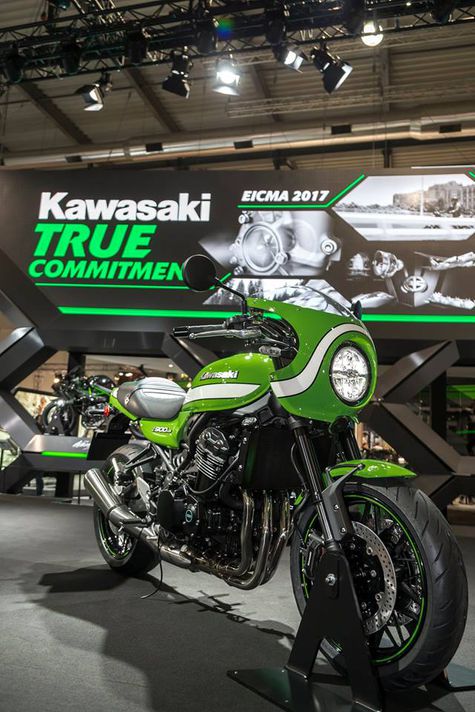  Kawasaki  Z900RS Varian  Cafe Racer Goda Publik di EICMA 