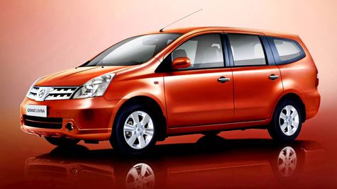 Daftar Spesifikasi dan Harga Nissan Grand Livina 2017 