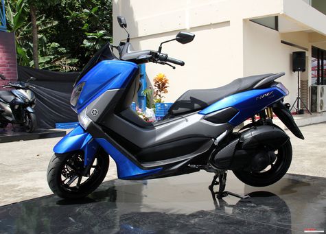 Beda Tipis Perbandingan Harga All New PCX 150 dan Yamaha 