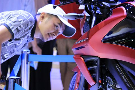 Tahun 2021 Jual  Beli  Sepeda  Motor  Diprediksi Pulih 