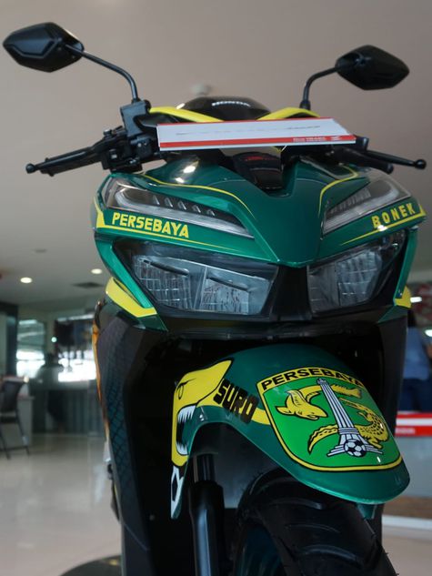 MPM Lelang Motor Vario 150 Spesial Edisi Persebaya | Otosia.com