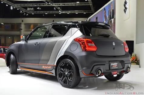 Makin Ganteng Suzuki Swift Sport Auto Salon Pakai Warna Gsx R1000 Otosia Com