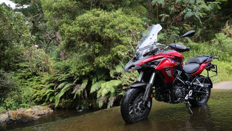 Moge Adventure Benelli Siap Menjelajah Mulai Bulan Depan Harga Rp100 Jutaan Otosia Com