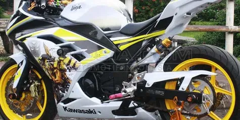 5 Tambahan Kesan Garang Pada Ninja 250Fi  Otosia.com