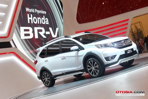 4 Harga Honda Br V Seri 16 18 Kredit Bekas Spesifikasi November Otosia Com