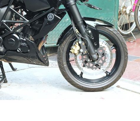 5 Detail Modifikasi Yamaha Byson Gaya Ducati Street 