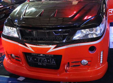 8 Efek 'Luminous' Toyota Avanza HIN Bali 2013  Otosia.com