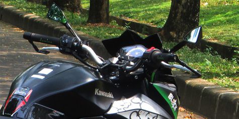 Modifikasi Kawasaki Ninja Z250 Beraroma Z800  Otosia.com