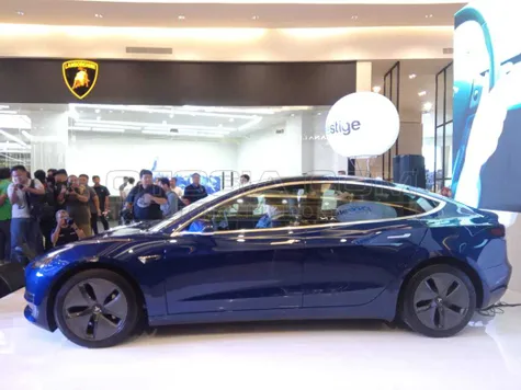 Tesla Model 3 Masuk Indonesia Isi Listriknya Semurah Ini Ptrifanfinancindoberjangkasby Over Blog Com