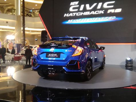 Dibanderol Hampir Setengah Miliar, Apa Keistimewaan Civic Hatchback RS?