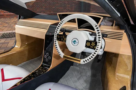 Bukan Terbuat dari Fiber, Supercar Mirip Lamborghini Terbuat dari Sampah