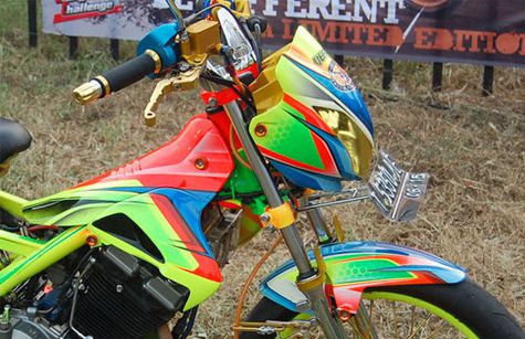 Modif Satria F150, Biar Beda Tampilan Dibuat Eye Catching 